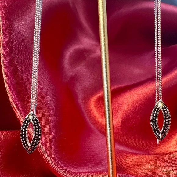 Delicate Charles Winston 925 Sterling Silver Marcasite Threader Earrings - Picture 11 of 15